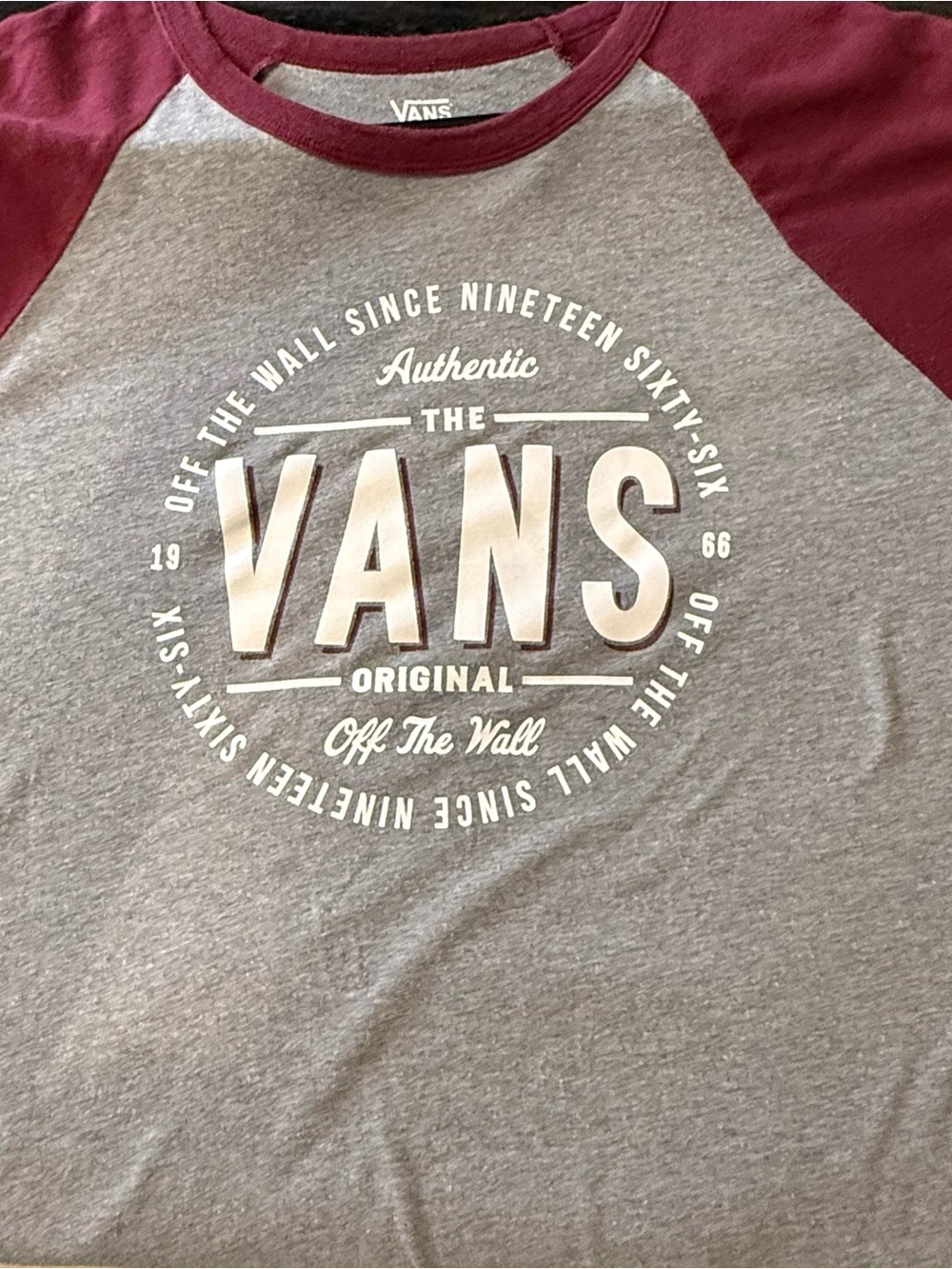 Vans Raglan Baseball Tee in Gray & Burgundy - Picture 3 of 3